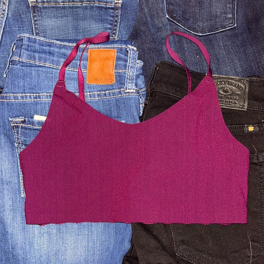 Victoria’s Secret Lightweight Bralette. Size Small